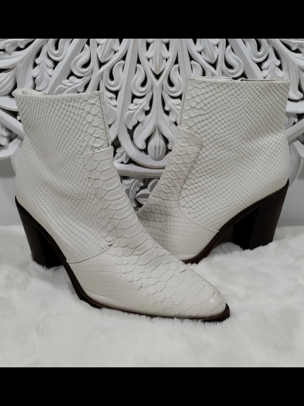 Gianni Bini White Snake-Embossed Leather Ankle Booties-9.5M